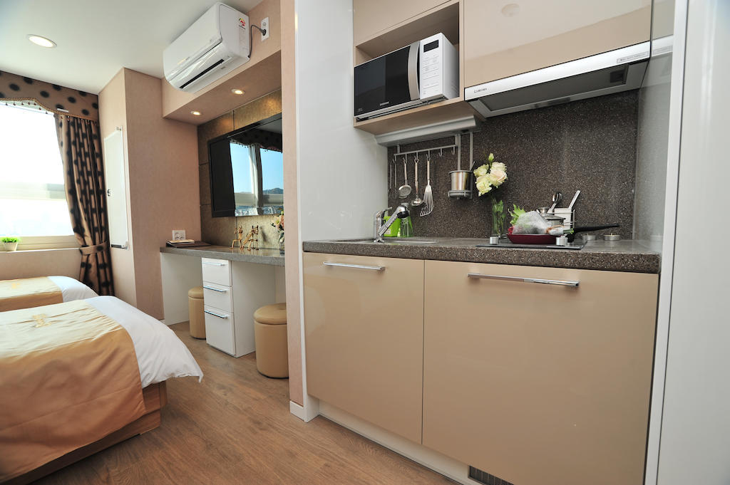 Golden Forest Residence River Seoul Room photo